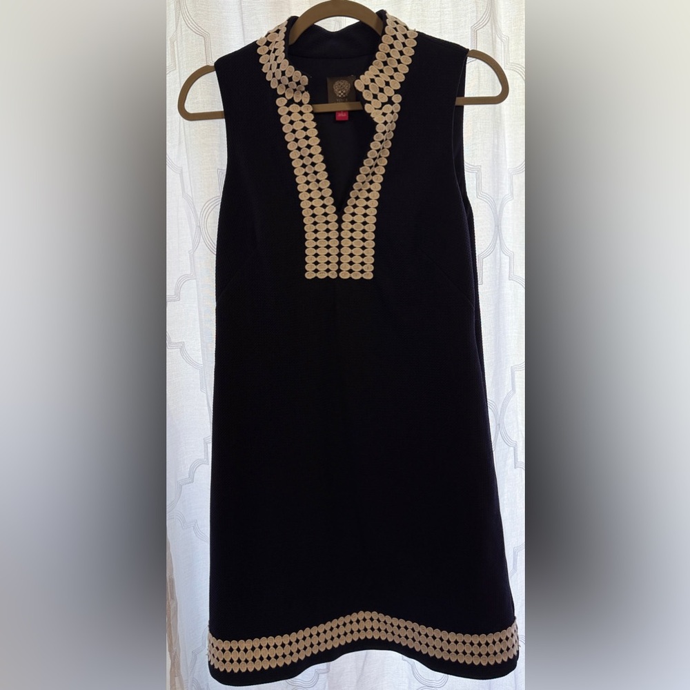 Vince Camuto Black Dress with Cream Detailing - Picture 1 of 4
